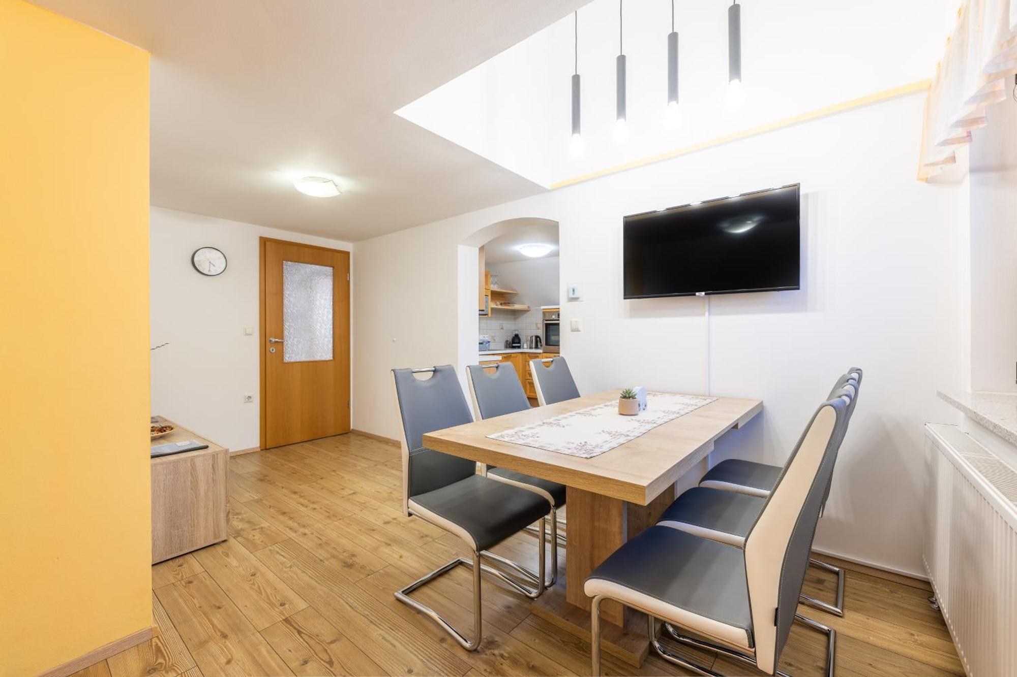 Apartment Eli كْرانْيِسكا غورا المظهر الخارجي الصورة